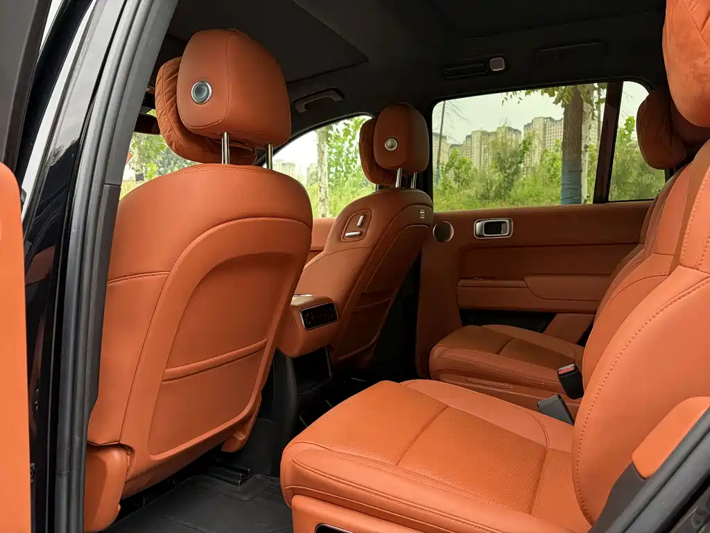Li Auto Li L8 — миниатюра 23