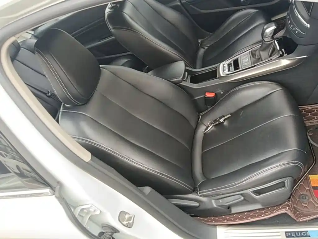Peugeot 408 — миниатюра 25