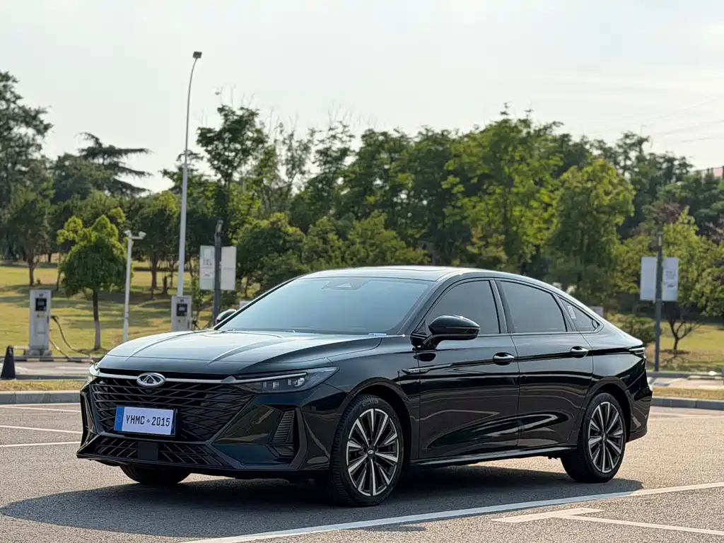Купить Chery Arrizo 8
