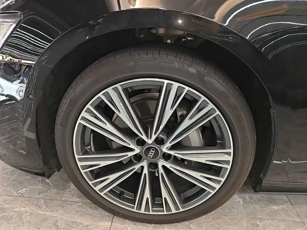 Audi A6L — миниатюра 23