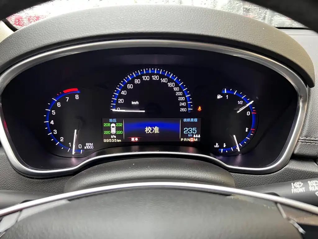 Cadillac SRX — миниатюра 16