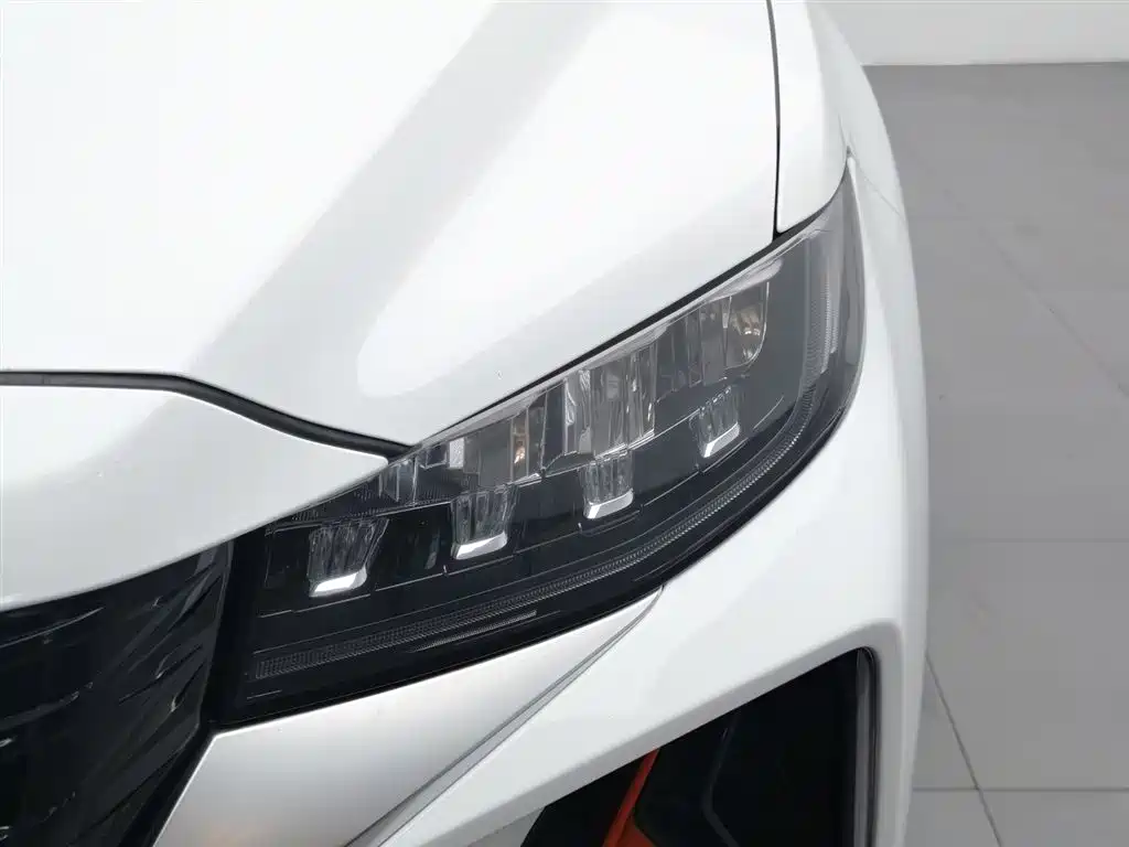 Geely Boyue 2022 X 1.8TD DCT