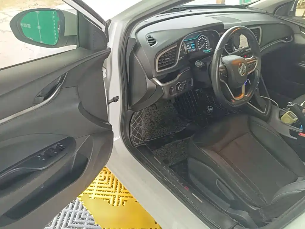 Buick Excelle — миниатюра 16