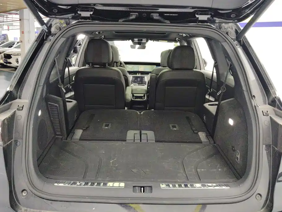 Li Auto Li ONE — миниатюра 4