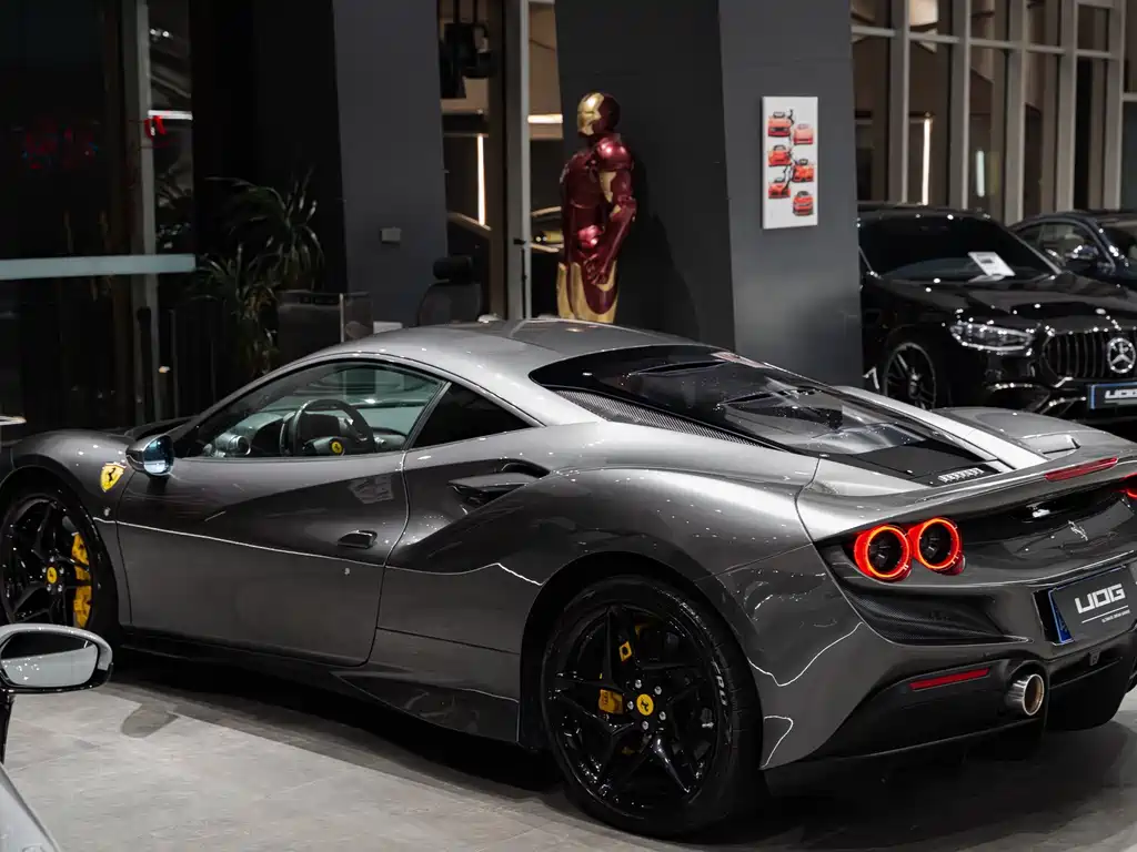 Ferrari F8 — миниатюра 11
