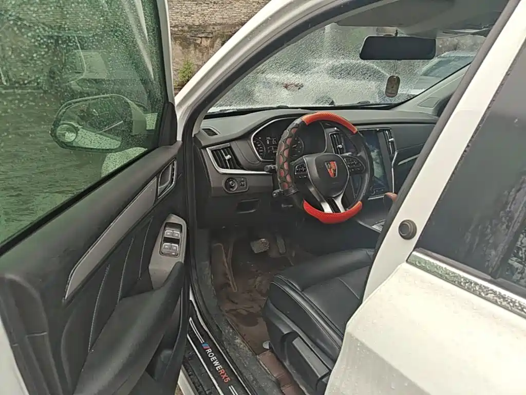 Roewe RX5 — миниатюра 16