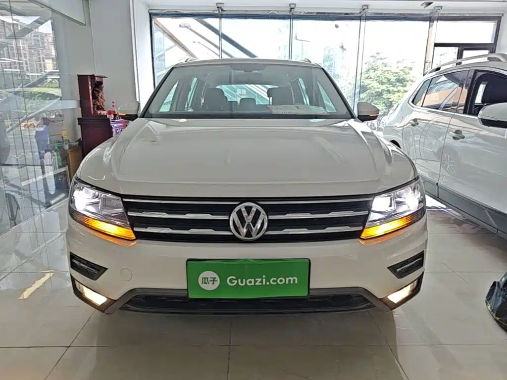 Volkswagen Tiguan L — миниатюра 3