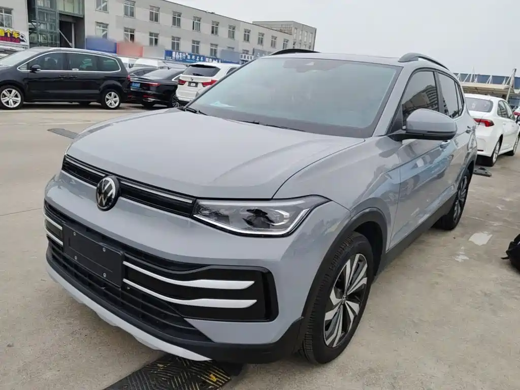 Volkswagen Tharu