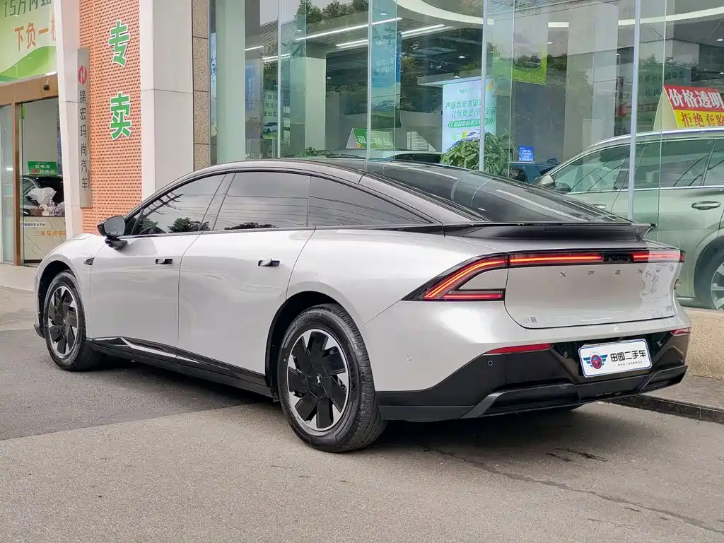 XPeng P7+ — миниатюра 4
