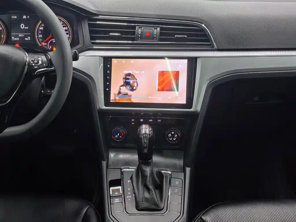 Volkswagen Lamando — миниатюра 22