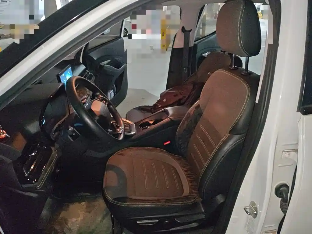 Baojun RS-3 — миниатюра 11