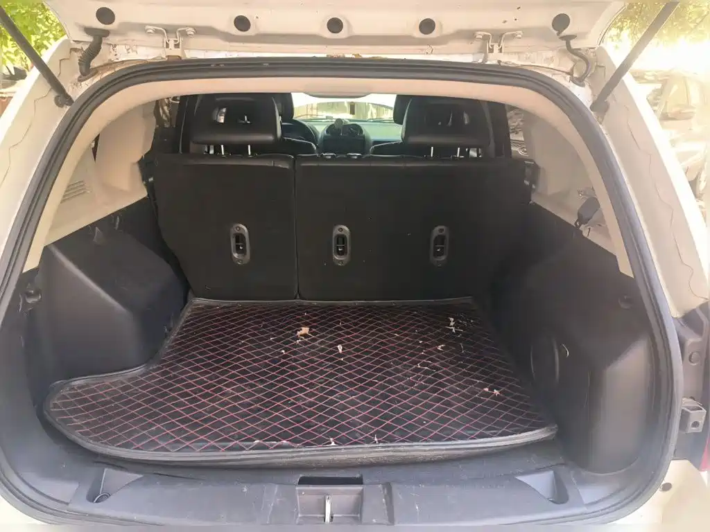 Jeep Compass (Import) — миниатюра 20
