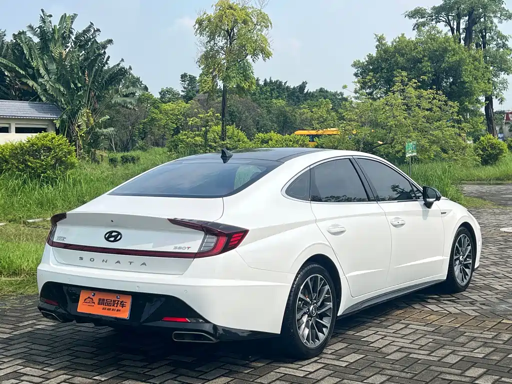 Hyundai Sonata — миниатюра 21