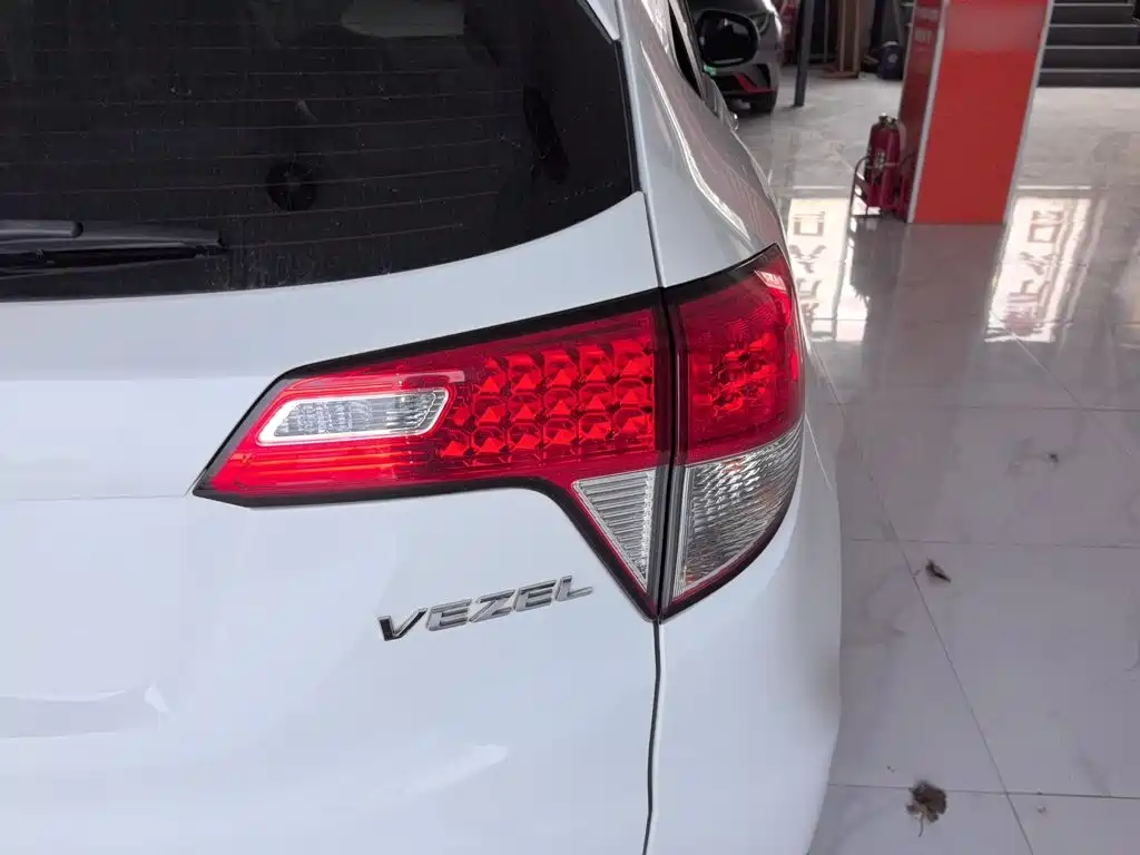 Honda Vezel — миниатюра 24
