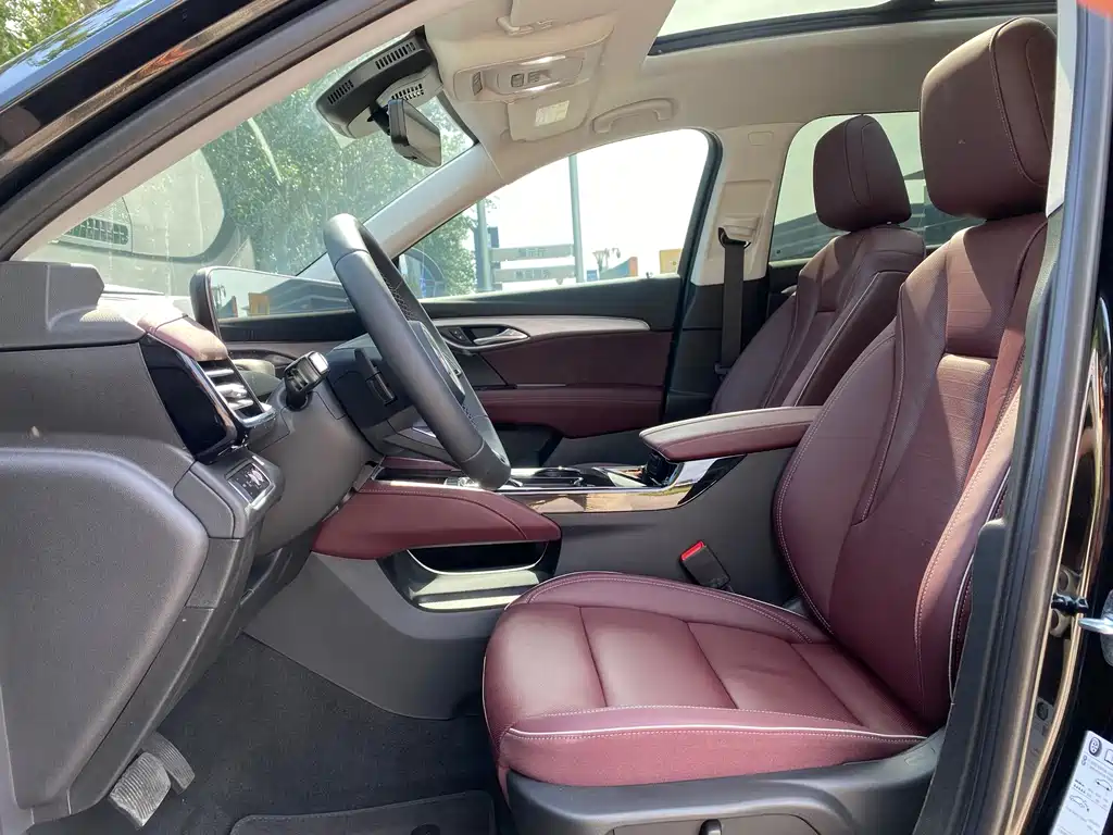 Buick Envision Plus Plus 2025 Plus 28T Platinum