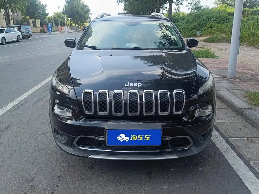 Jeep Cherokee — миниатюра 2