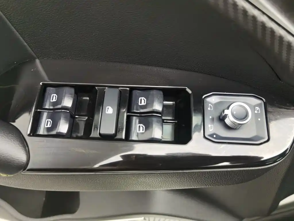 Haval Chitu — миниатюра 9
