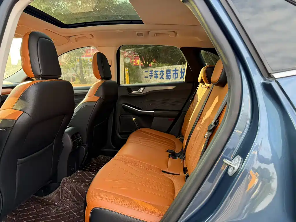 Ford Escape — миниатюра 9