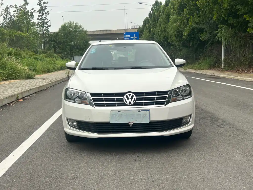 Volkswagen Gran Lavida — миниатюра 2