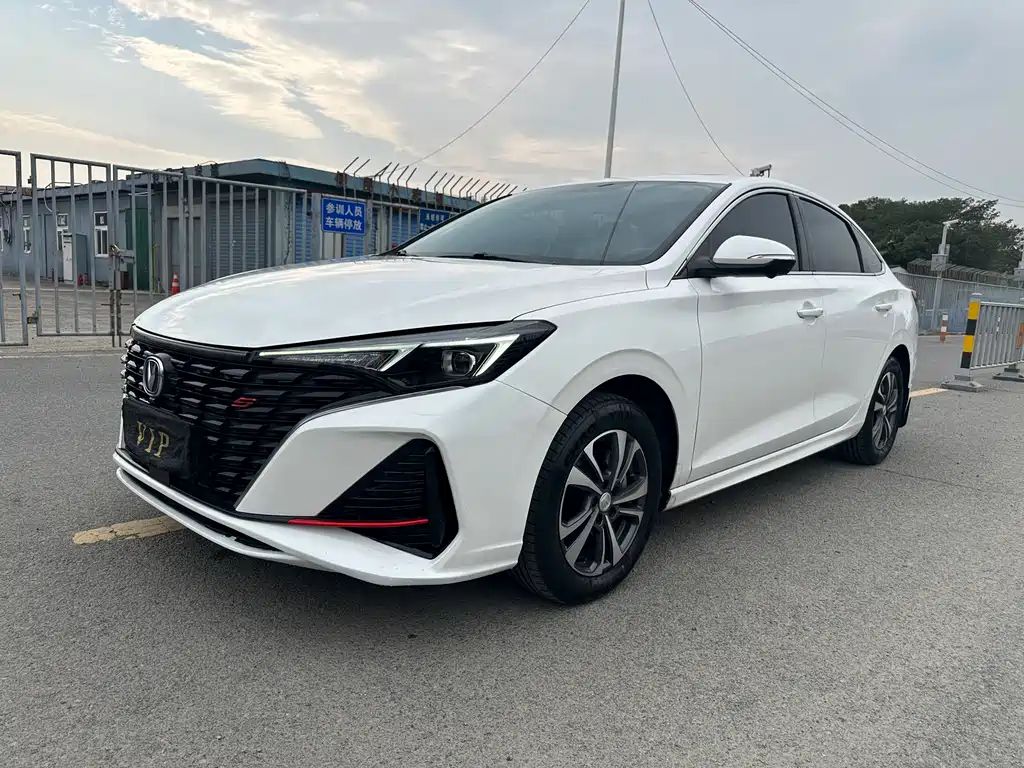 Купить Changan Eado