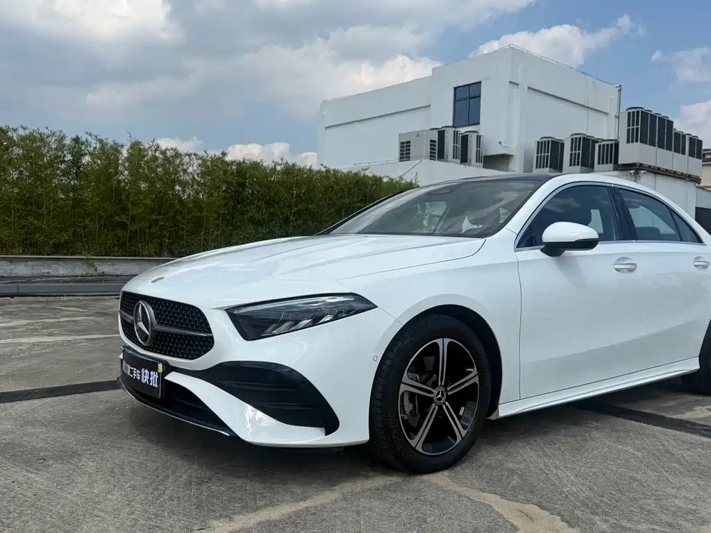 Mercedes-Benz A-Class — миниатюра 18