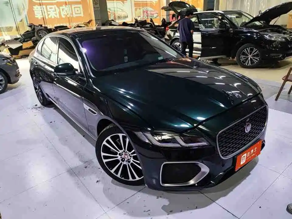 Jaguar XFL — миниатюра 5