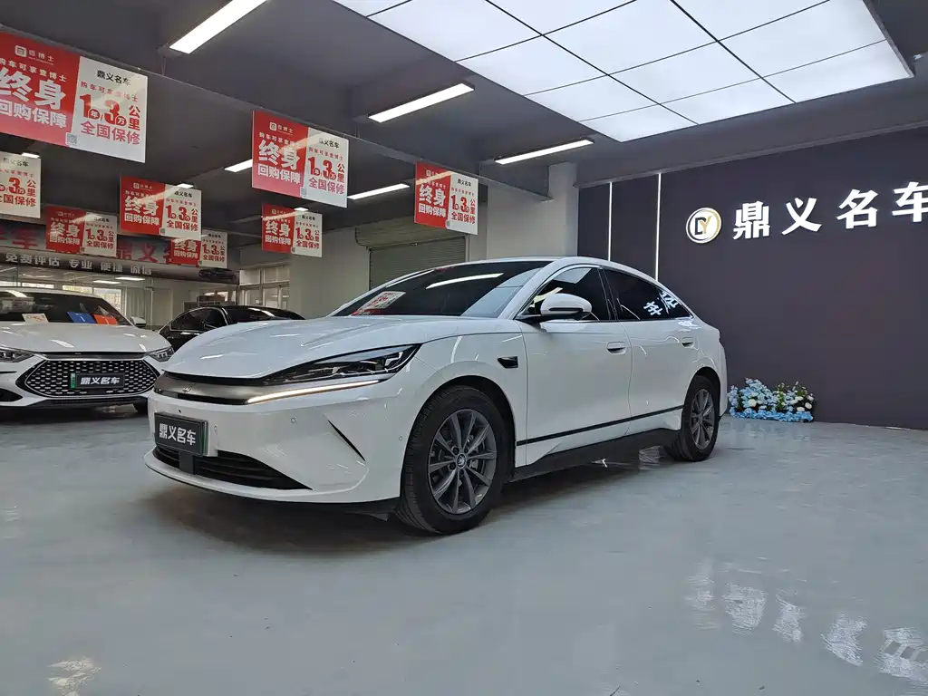 BYD QIN L