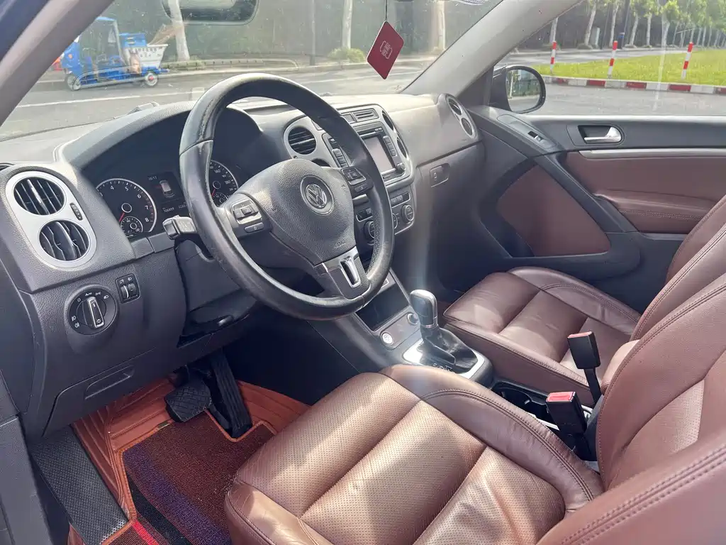 Volkswagen Tiguan — миниатюра 8