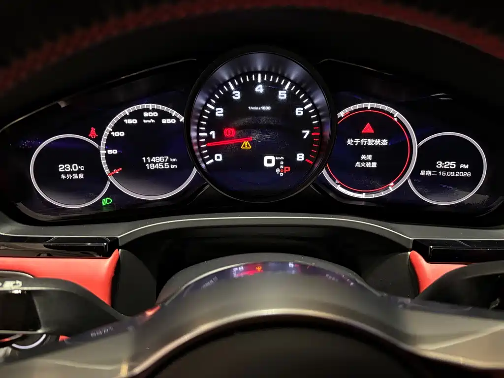 Porsche Cayenne — миниатюра 12
