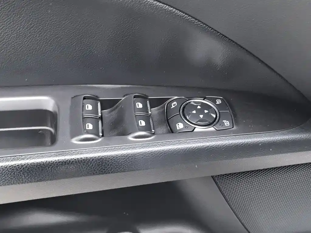 Ford Mondeo — миниатюра 9