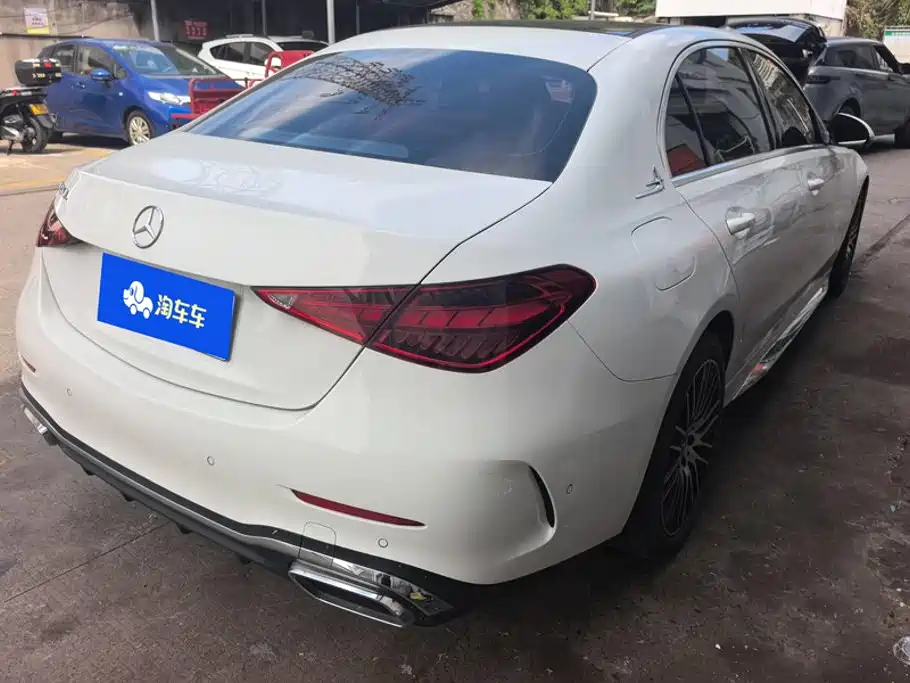 Mercedes-Benz C-Class — миниатюра 3
