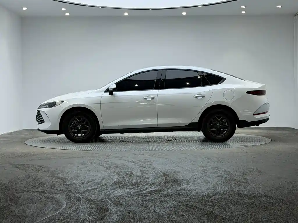BYD Qin PLUS — миниатюра 5