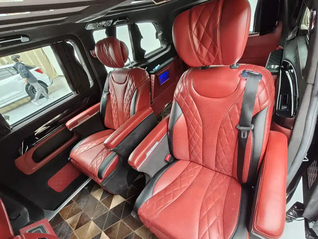 Mercedes-Benz Vito — миниатюра 15