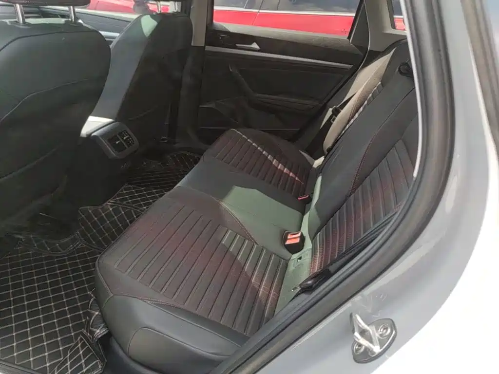 Volkswagen Lavida — миниатюра 17