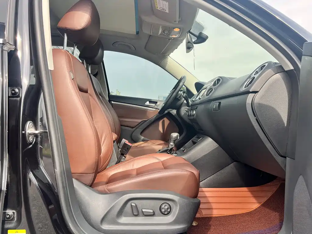 Volkswagen Tiguan — миниатюра 12