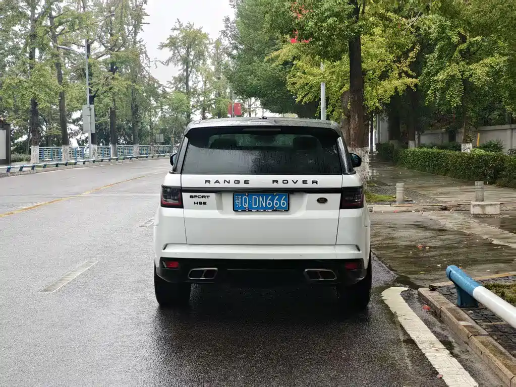 Land Rover Sport — миниатюра 8