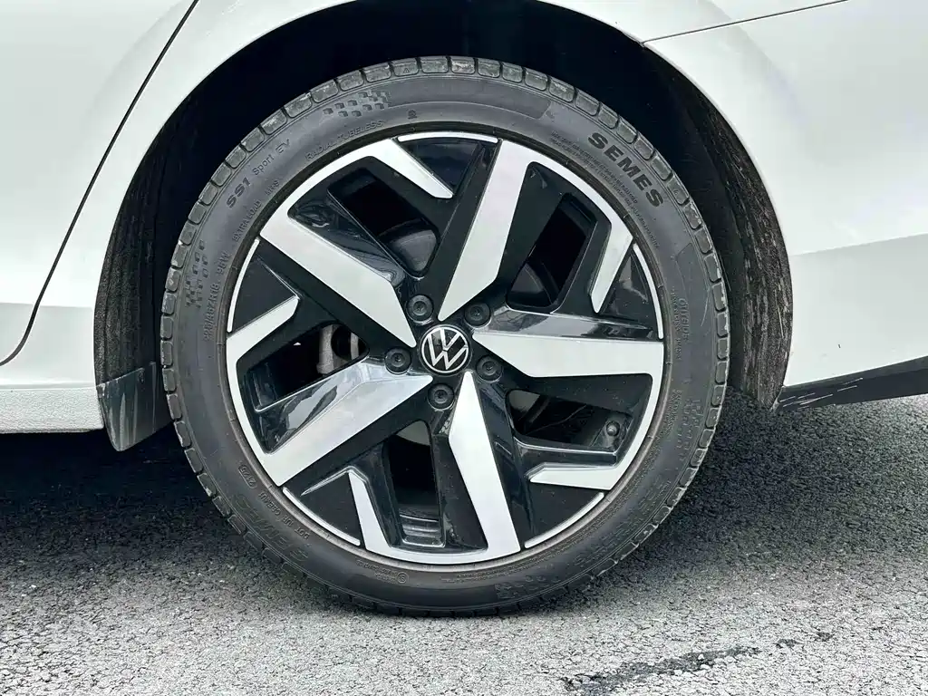 Volkswagen Lamando — миниатюра 9