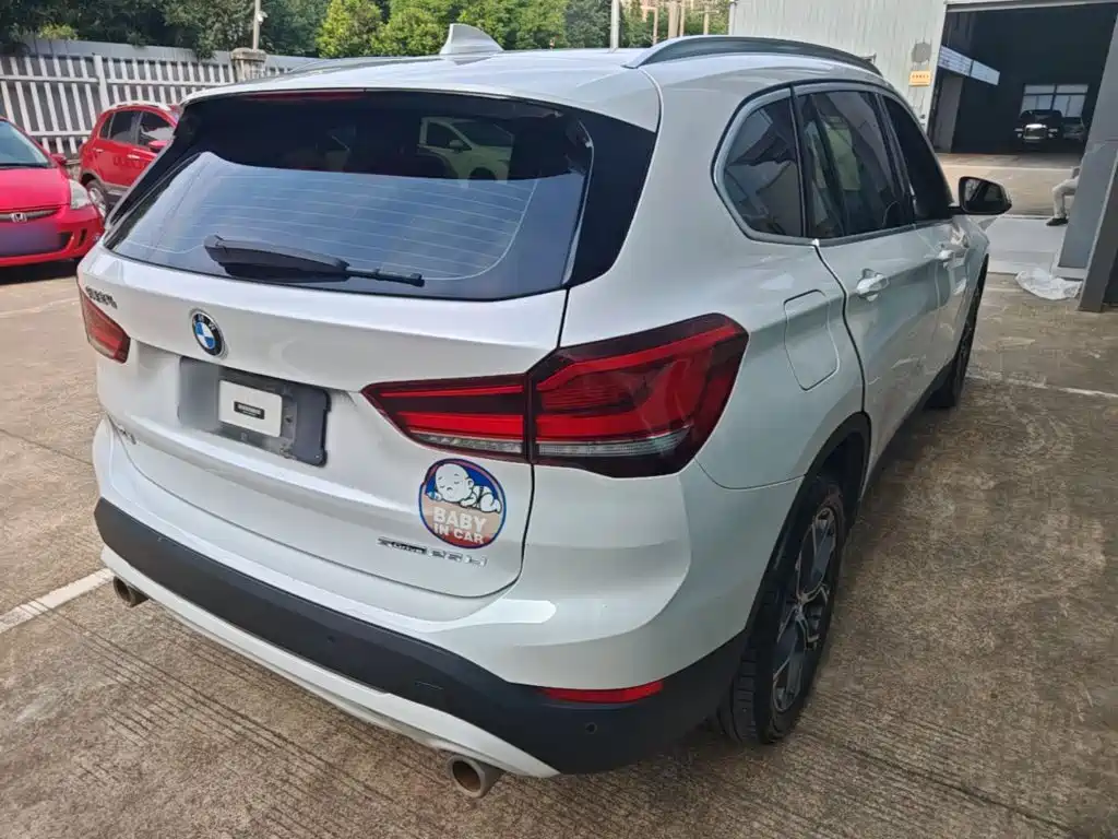 BMW X1 — миниатюра 7