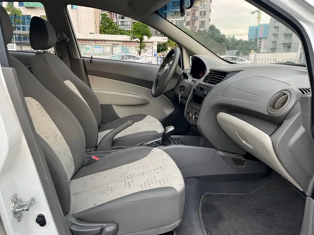 Chevrolet Sail — миниатюра 11