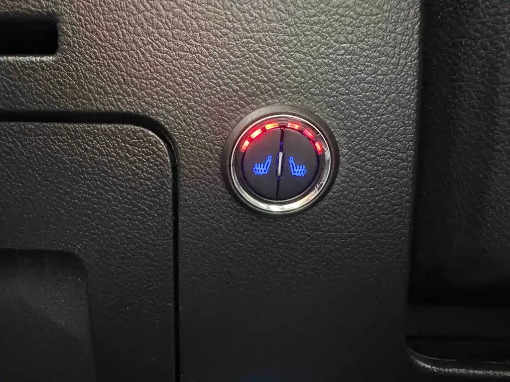 Geely Vision X6 — миниатюра 12