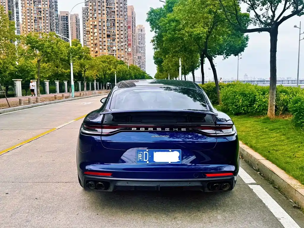 Porsche Panamera — миниатюра 3