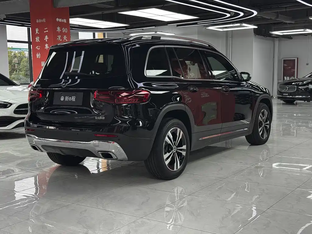 Mercedes-Benz GLB — миниатюра 6