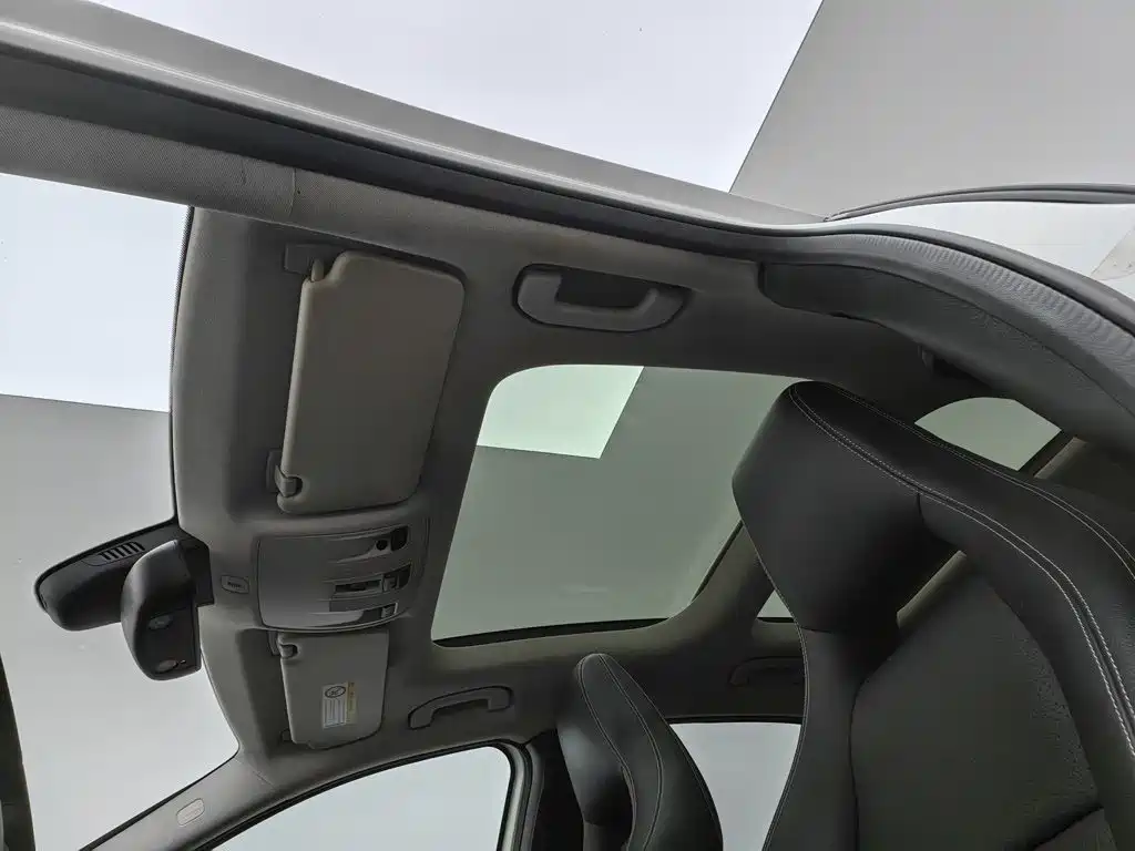 Mercedes-Benz GLA — миниатюра 14