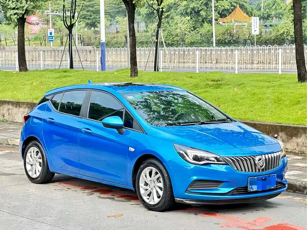 Buick Verano — миниатюра 3