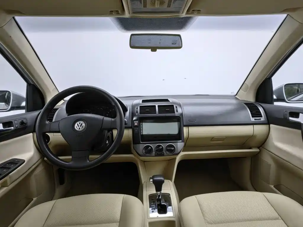 Volkswagen Polo — миниатюра 5