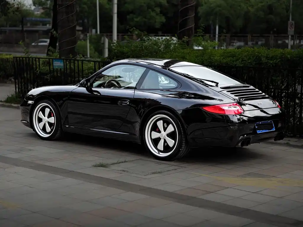 Porsche 911 2011 Edition Style 3.6L