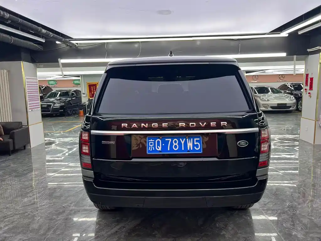 Land Rover Range Rover — миниатюра 8