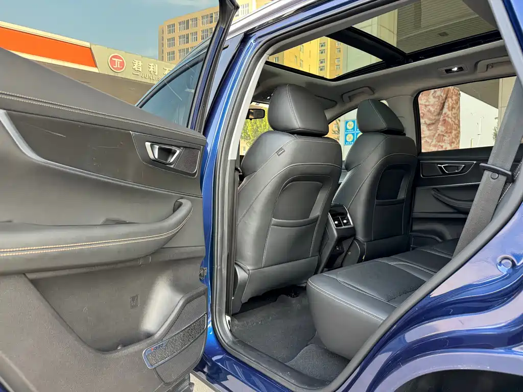 Chery Tiggo 8 — миниатюра 4
