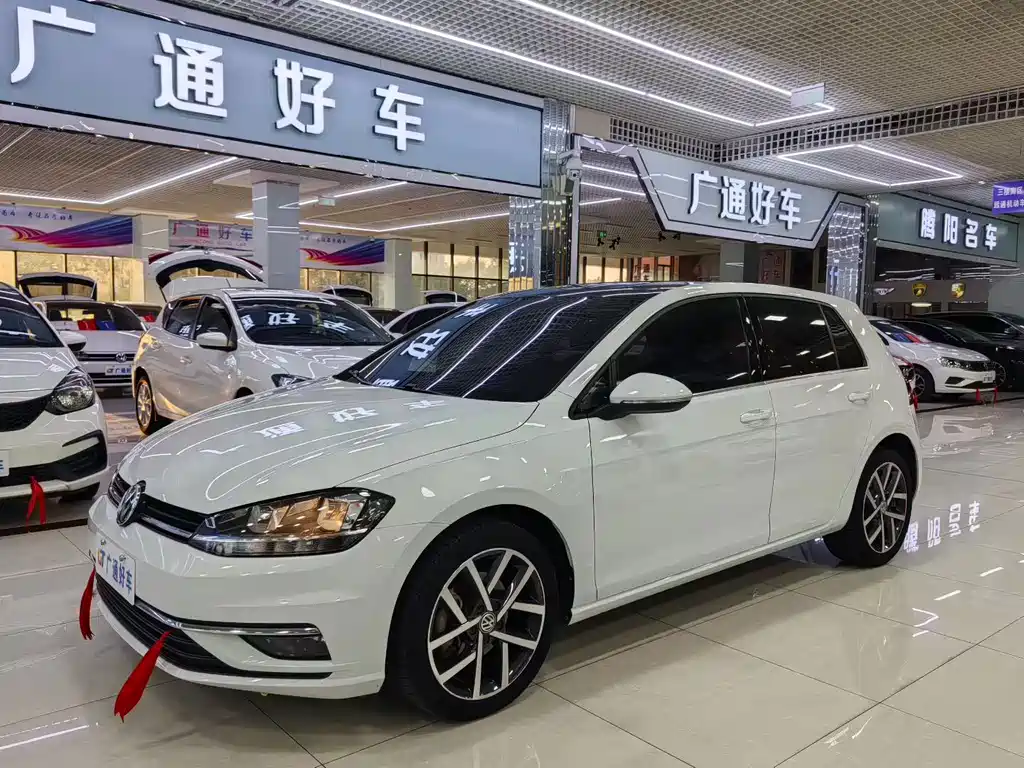 Volkswagen Golf — миниатюра 2