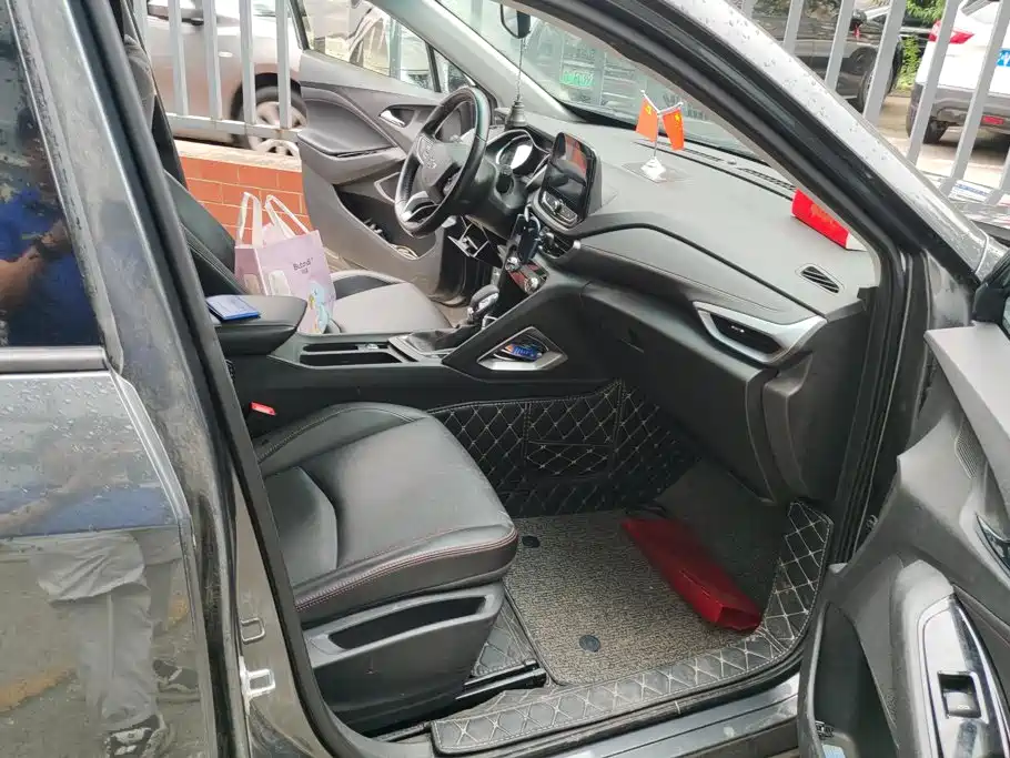 Chevrolet Volando — миниатюра 8